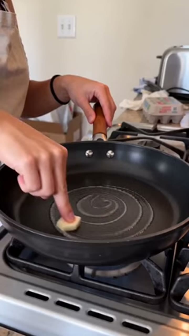 Nonstick pan torture test